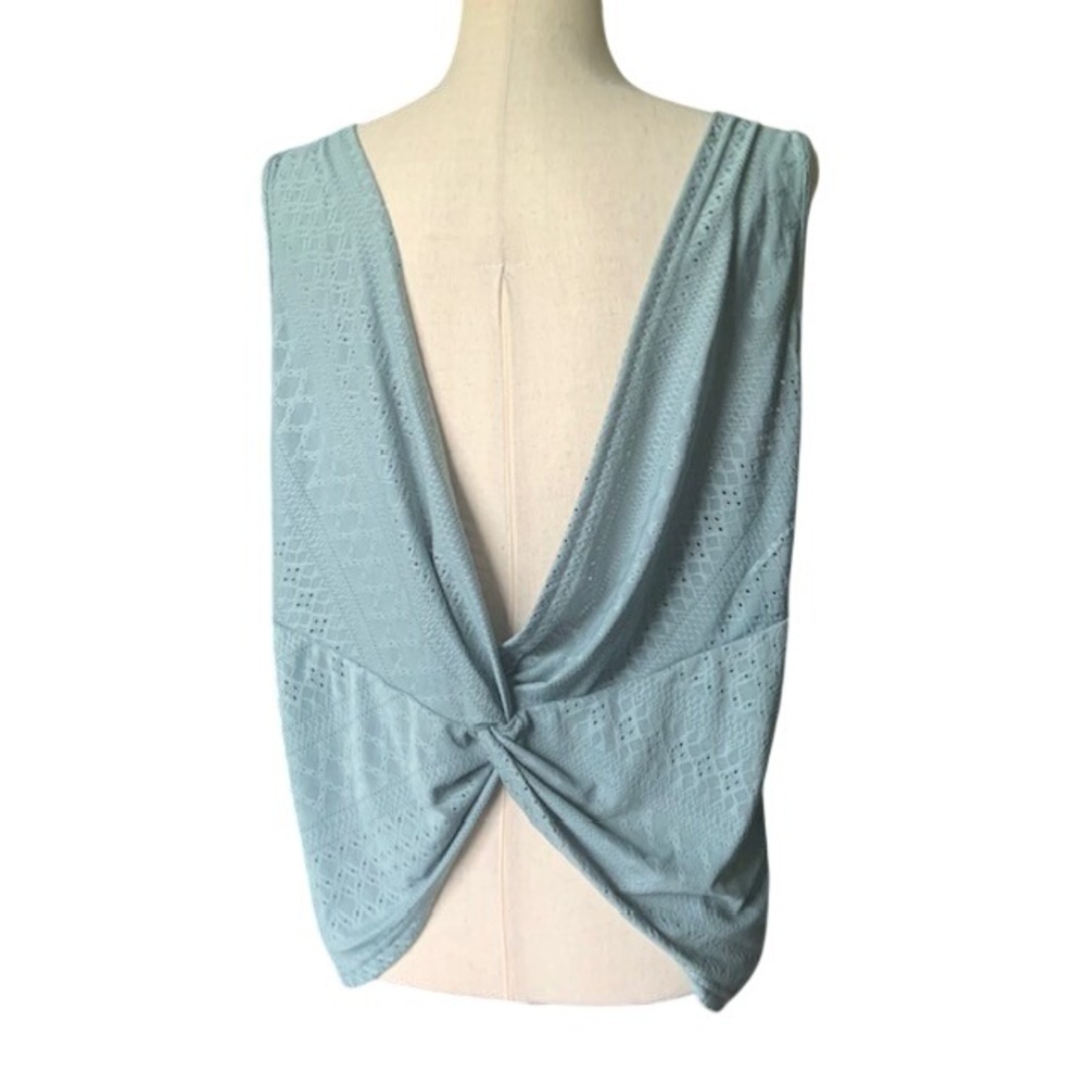 Twist Back Tank Top XXL Sage Green Eyelet Athleisure Yoga Coastal Chic Sporty